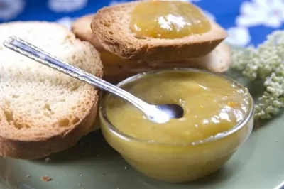 Желе из ревеня