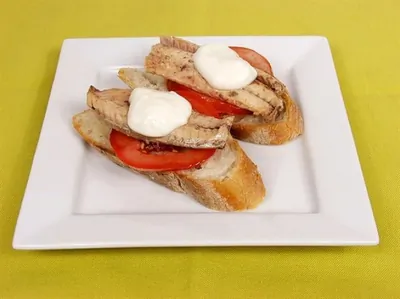 Бутерброды со скумбрией