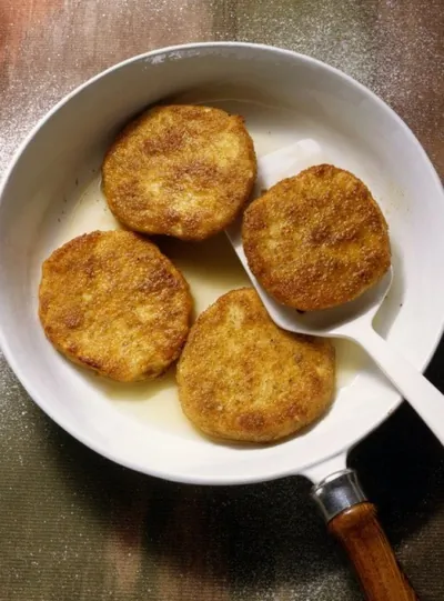 Оладьи из сухарей