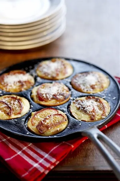 Оладьи с яблоками