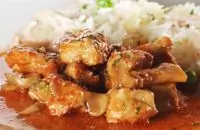 Говядина, тушеная по-аргентински