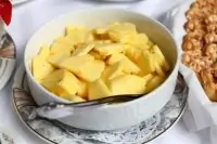 Ананасовый салат