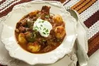 Гуляш с грибами