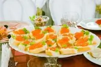 Канапе с икрой