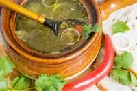 Рассольник с говяжьими почками и щавелем