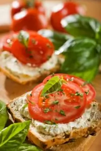 Бутерброд с сырным маслом