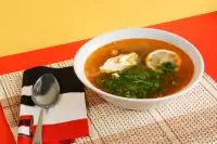 Солянка с красным вином