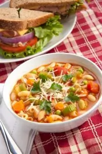 Минестроне с беконом