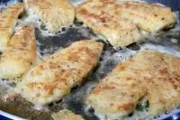 Рыба жареная, в сухарях