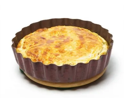 Киш с беконом и сыром