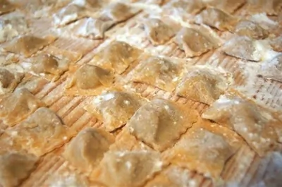 Равиоли с уткой и печенкой