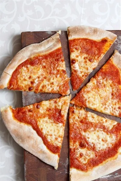 Пицца «Маргарита» с двумя сырами