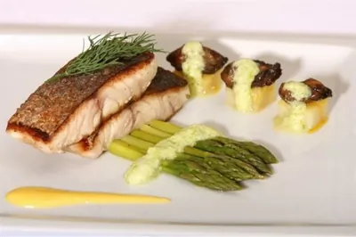 Форель с орехами