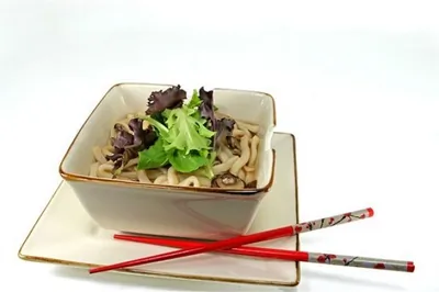 Рисовая лапша с грибами