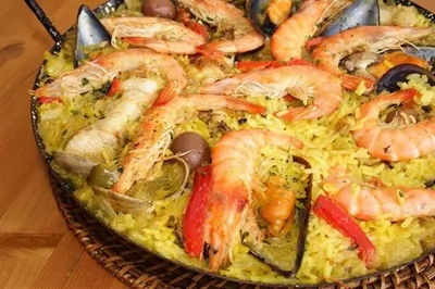 Паэлья с зелеными бобами