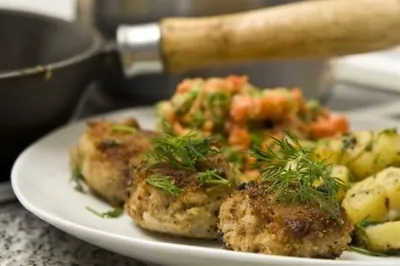 Биточки из чечевицы