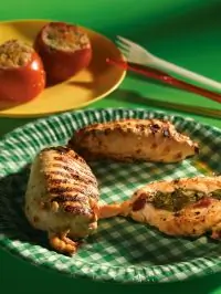 Курица с ветчиной и базиликом