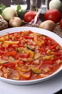 Овощной суп с зеленой фасолью