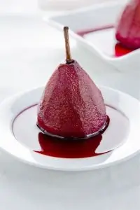 Груши в красном вине