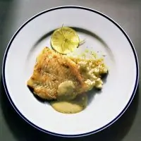 Морской окунь с фенхелем и кисло-сладким рисом