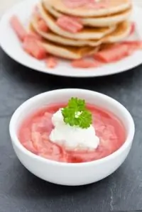 Суп из ревеня