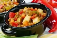 Рагу из курицы и овощей