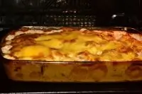 Мясо по французски с картофелем и грибами