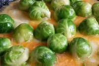 Брюссельская капуста под соусом бешамель