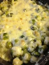 Брюссельская капуста под корочкой