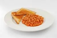 Фасоль в томатном соусе