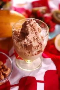 Арахисовое мороженое