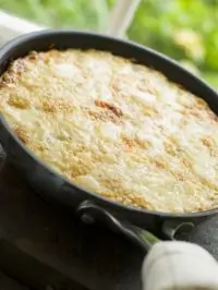 Тортилья с картофелем и луком