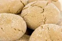 Имбирное печенье с фундуком