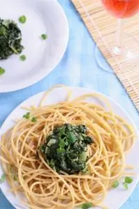 Лимонная паста с травами и черным перцем горошком