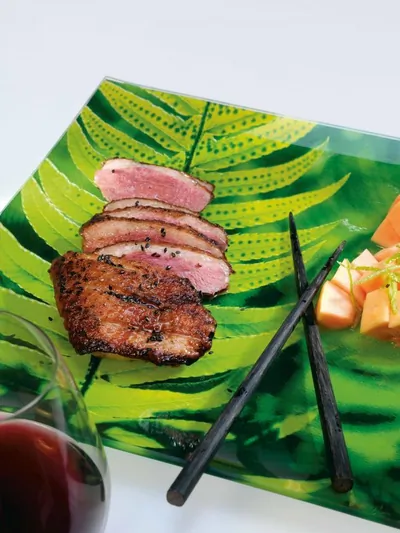 Утка с медом и папайей