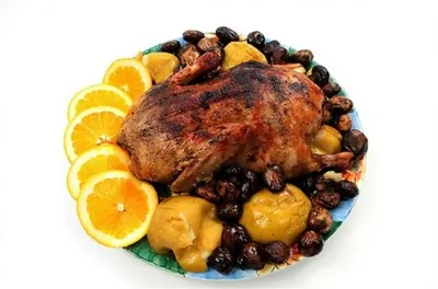 Утка с апельсинами и жареными каштанами