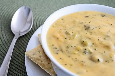 Брокколи со сливками и пармезаном