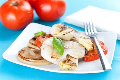 Палтус с овощами