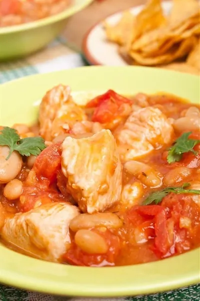 Курица с томатами