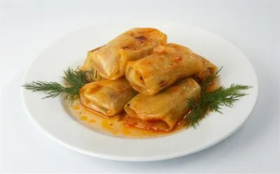 Фаршированные капустные листья