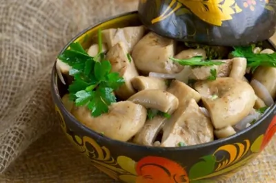 Маринованные грибы портобелло