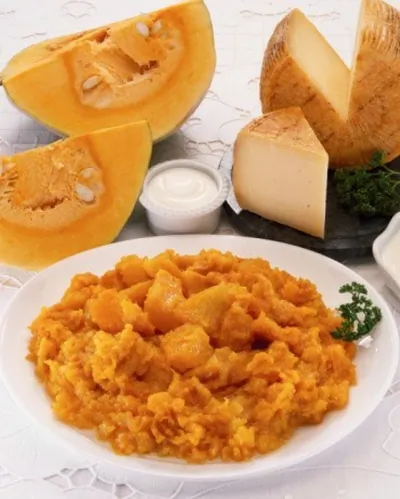 Сливочный сыр с тыквой и яблоками