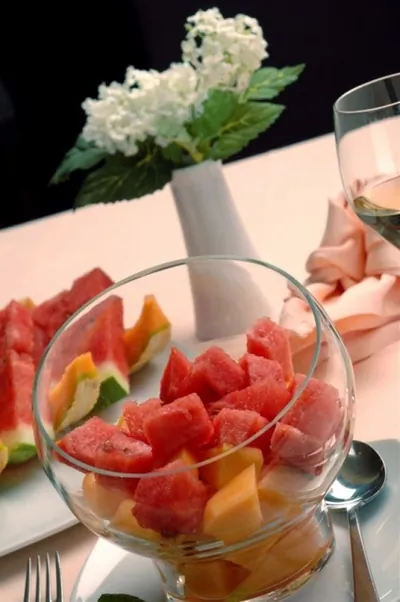 Салат с дыней