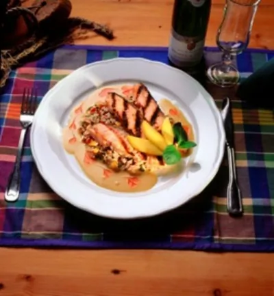 Норвежская семга на гриле с манго