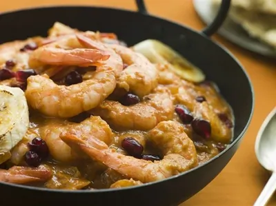 Тайский карри с креветками и грибами