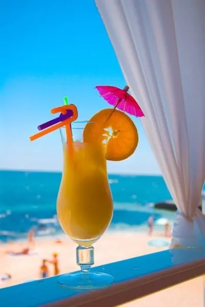 Миндально-апельсиновый коктейль