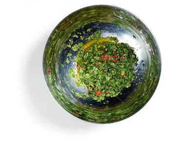 Соус из базилика и кинзы с хересным уксусом