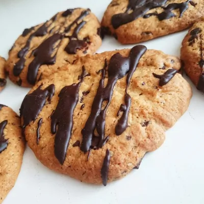 Печенье с шоколадом