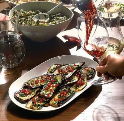 Баклажаны жареные с гранатом и зеленью