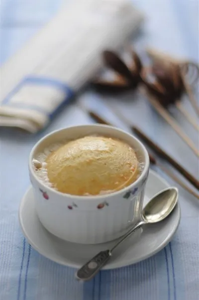 Сырное суфле с мускатными орехами